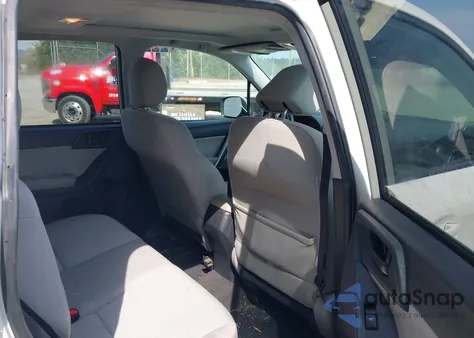 2016 Subaru Forester 2.5I Premium из США, поврежденный, VIN JF2SJADC0GH461440